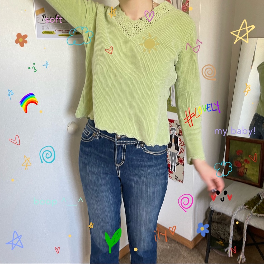 Staple Green pull over 💓🐸